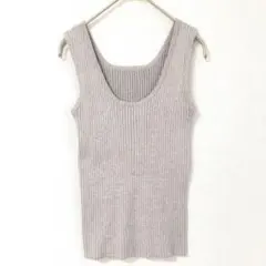 Chico グレー リブ編みニットタンクトップ ショート丈 シンプル