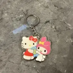 マイメロ　キティ　コラボ　キーホルダー