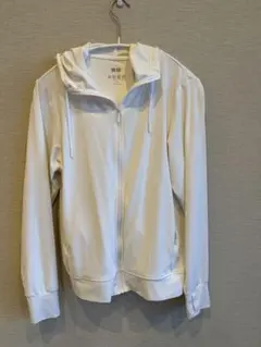 エアリズムUVカットメッシュフルジップパーカ Mサイズ