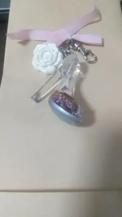 ANTEPRIMA ハイヒール チャーム ローズモチーフ