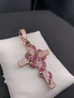 十字架 スネーク 蛇 ピンク ロザリオ ジルコニア ブリンブリン ネックレス