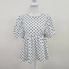 新品 ドット ペプラムブラウス パフスリーブ ぽわん袖 ドット柄 半袖ブラウス