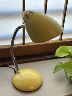 Item thumbnail for item 17e5f7f1-d37c-462e-a158-6546b17530b7