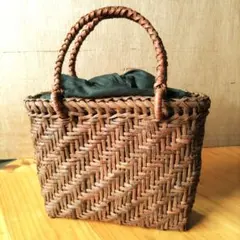 山葡萄かごバック