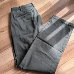 オリーブグリーン チノパン コットン混紡