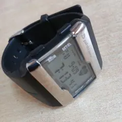 Phiten【稼働品】 デジタル腕時計 100m防水