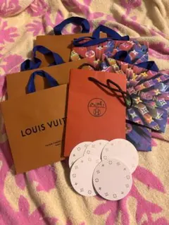 ルイヴィトン　エルメス　ショッパー　クリスマス