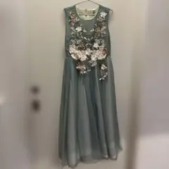 花刺繍 ノースリーブドレス　発表会　150㎝
