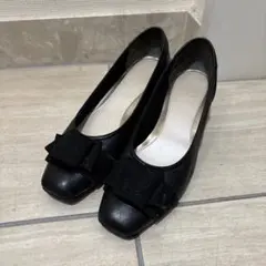 リズラフィーネ　近年モデル　リボン付き ブラック パンプス ヒール