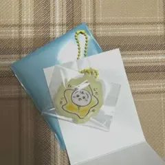 ちいかわベビー　うさぎ　PVCぷっくりキーホルダー