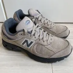 New balance ニューバランス 2002 REG
