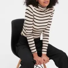 【新品】UNIQLO エクストラファインメリノリブタートルネックセーター XL