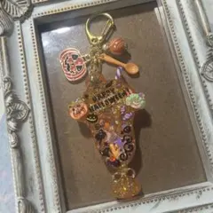 シャカシャカハロウィンパフェキーホルダー