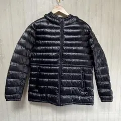 ユニクロウルトラライトブラック ダウンジャケット XL女性用84