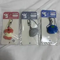 もちものミニミニマスコット かわらずのいし オレンのみたべのこし