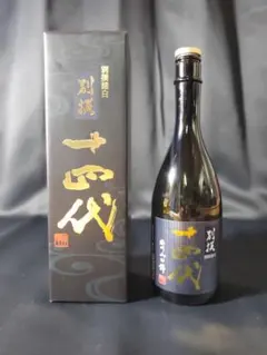 空瓶 箱付 十四代 純米大吟醸 白鶴錦720ml 送料込み - メルカリ