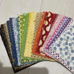 水玉模様の生地セット　ハギレ パッチワーク