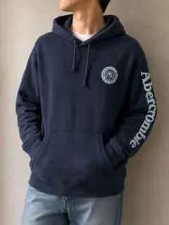 Abercrombie & Fitch パーカー ネイビー