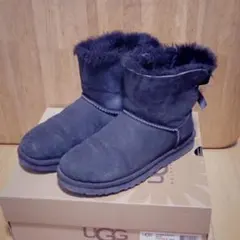 UGG ムートンブーツ ブラック リボン付き