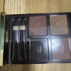 廃盤！Tom Ford アイシャドウパレット 03 ヌードディップ - メルカリ