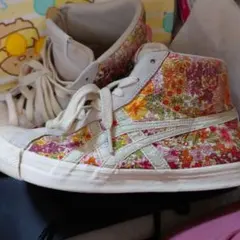 Item thumbnail for item f5da1804-ca36-4678-8c4a-048afc9e4644