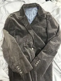 テーラードジャケット