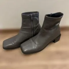 グレー 合成皮革 ショートブーツ