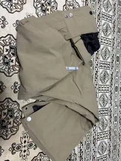 ベージュ スノーボードウェア Sサイズ　nima