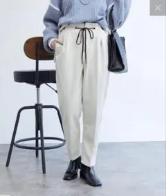 シェトワ　ハトメリボン起毛テーパードパンツ　新品タグ付き　Mサイズ