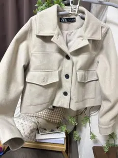 ZARA ショートコートのサムネイル