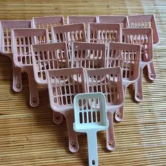 猫砂スクープ ライトグリーン 穴あき 猫トイレ掃除道具 - メルカリ