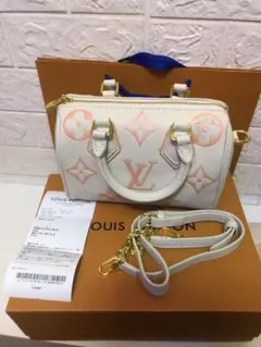 ：（ショルダーバッグ ホワイト/ピンク