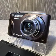 【美品】CASIO EXILIM EX-H15 デジカメ 充電器付 動作品のサムネイル