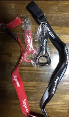 supreme 14SS Bottle Opener Lanyard 2本セットのサムネイル