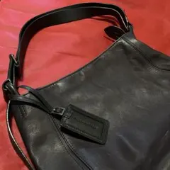 Item thumbnail for item c8e84fcf-16ac-45ce-928d-03b823f512c7