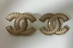 CHANEL CCロゴ ピアス
