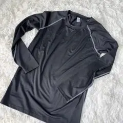 スポーツウェア トレーニングウェア 長袖 黒 ブラック 速乾 軽量 L