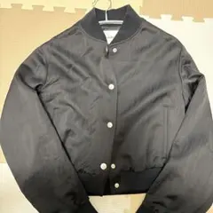 シェリエ　sheller ドットボタンサテンブルゾンのサムネイル