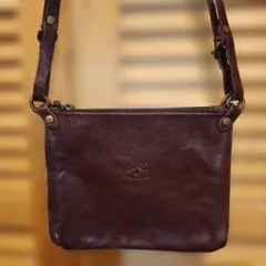 IL BISONTE　イルビゾンテ　レザーショルダーバッグ　ブラウンのサムネイル