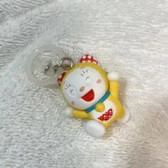 ガチャ　めじるしアクセサリー　ドラミちゃん