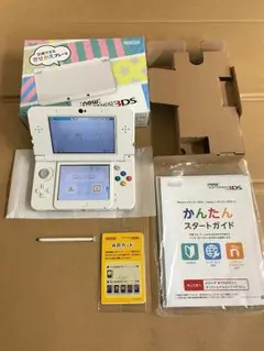 美品 ニンテンドー new 3DS 白 本体 箱 付属品 完備のサムネイル