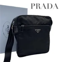 【極美品】プラダ　ナイロン　ショルダーバッグ　三角ロゴ　スクエア型　5453