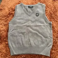 COMME CA ISM グレー Vネック ノースリーブ 130センチ