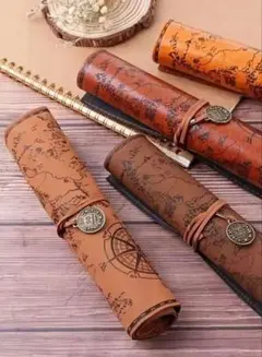 地図柄レザー風ロールペンケース