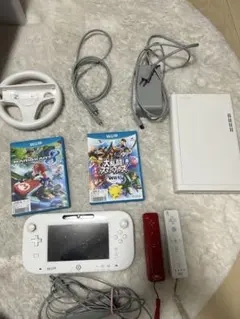 Wii U 本体 + ゲームソフト2本 + コントローラー 充電器