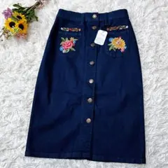 Dukkah　花柄刺繍　デニム　ミディ丈　タイトスカート　レトロ　ダークブルーＦ