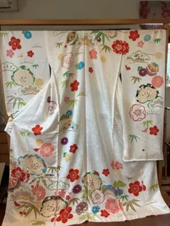 白地 振袖 鞠 桜 松竹梅 豪華 金彩 仮絵羽。貴女様の寸法で仕立 