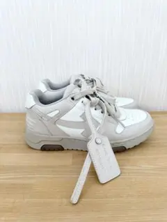 OFF-WHITE⭐︎ホワイト/グレー スニーカー 35サイズのサムネイル