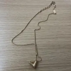 Louis Vuitton V字型ペンダントネックレス