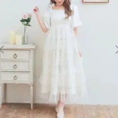 アリーム　ジャガードパフスリーブチュールワンピース　グリッターチュール　ドレスのサムネイル